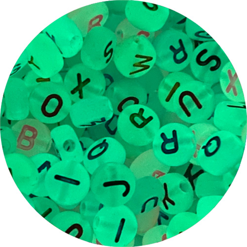 Miks koraliki świecące literki / akrylowe / 7x4mm / 6,3g / 50szt-12381