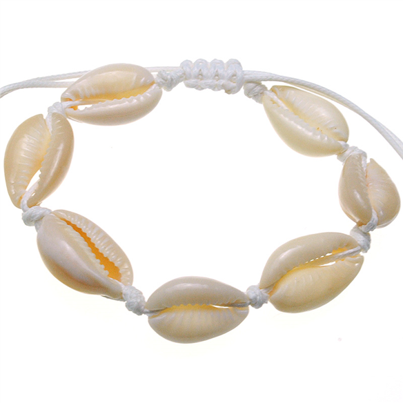 Bransoletka sznurkowa biała z muszelkami / 1szt-10600