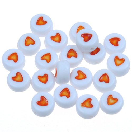 Koraliki okrągłe z czerwonym serduszkiem / akrylowe / białe / 7x3.5mm / 6,6g / 50szt-12666