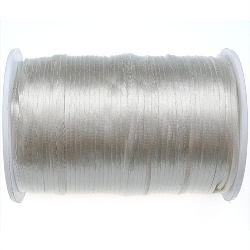 Sznurek satynowy z połyskiem 2.5mm / biały / 10m-9368