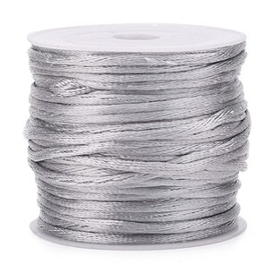 Sznurek satynowy nylonowy jubilerski topliwy 1mm szary rolka 30m 1szt-13561